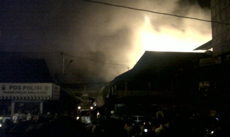 Pasar Projo Ambarawa Ludes Diamuk Si Jago Merah Pasar Projo Ambarawa Ludes Diamuk Si Jago Merah