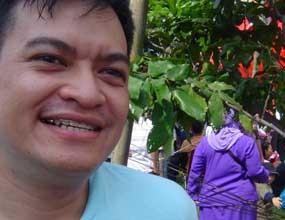 Hedi Yunus Siap Luncurkan Album \The Best Religi\ Hedi Yunus Siap Luncurkan Album \The Best Religi\
