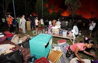 Kebakaran di Benhil karena HP yang Meledak Saat Di-charge Kebakaran di Benhil karena HP yang Meledak Saat Di-charge