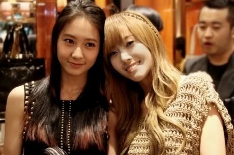 Cerita Kakak-Beradik Cantik Jessica \SNSD\ dan Krystal \f(x)\ Cerita Kakak-Beradik Cantik Jessica \SNSD\ dan Krystal \f(x)\