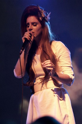 Single Baru Lana Del Rey Kembali Bocor di Internet Single Baru Lana Del Rey Kembali Bocor di Internet