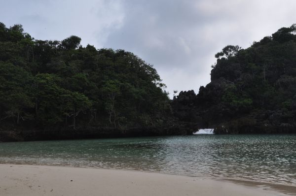 Pulau Sempu, Liburan Dahsyat di Laut Selatan Img_20120924134417_5060014115dae