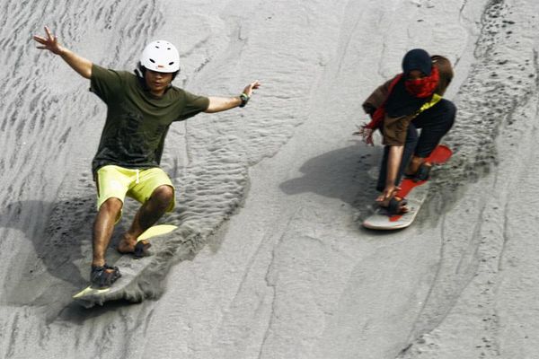 Akhir Pekan di Yogya, Ikutan Sandboarding Yuk! Img_20120926104513_50627a49b4be1