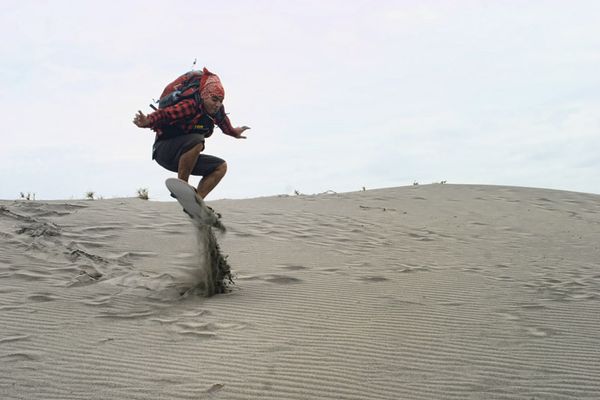 Akhir Pekan di Yogya, Ikutan Sandboarding Yuk! Img_20120926104541_50627a6530ba6