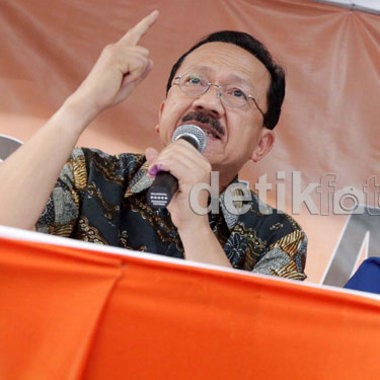 Tak Jadi Gubernur Lagi, Apa Kegiatan Foke Hari Ini? Tak Jadi Gubernur Lagi, Apa Kegiatan Foke Hari Ini?