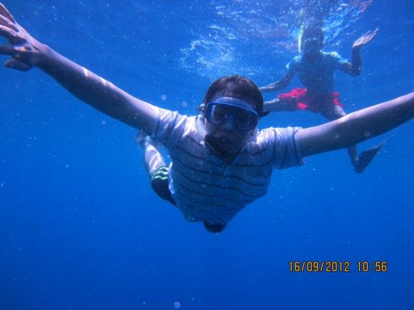 Dahsyatnya Snorkeling di Bunaken! Img_20121019121921_5080e2d9c32be