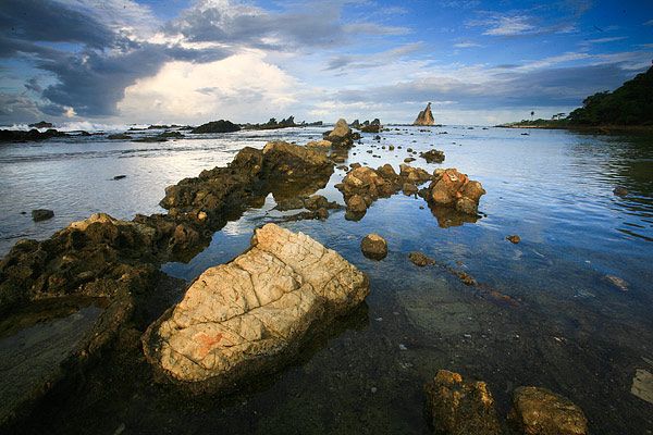 Pantai Tanjung layar