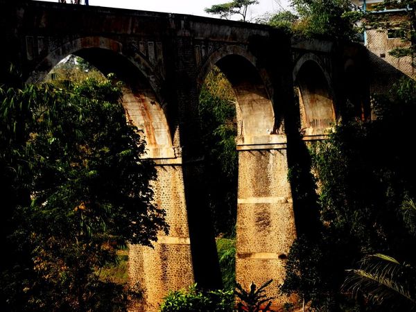Misteri di Balik Angkernya Jembatan Cincin Jatinangor Kokohnya jembatan