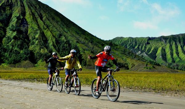 Menantang! Naik Sepeda Gunung ke Puncak Bromo Img_20121106092246_50987476a0dae