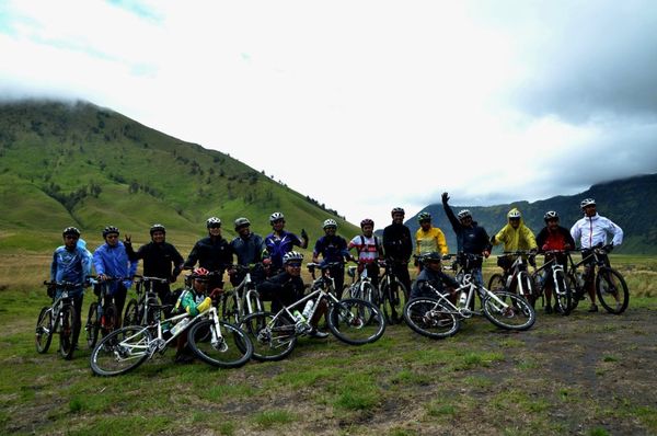 Menantang! Naik Sepeda Gunung ke Puncak Bromo Img_20121106092408_509874c86a254