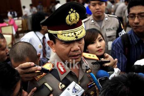 901 Orang Tewas dalam Kecelakaan Lalu Lintas Sepanjang 2012 901 Orang Tewas dalam Kecelakaan Lalu Lintas Sepanjang 2012