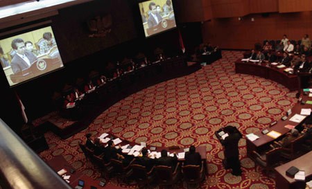 MK Bubarkan RSBI, Pengamat: Diskriminasi Pendidikan Harus Dihapus MK Bubarkan RSBI, Pengamat: Diskriminasi Pendidikan Harus Dihapus