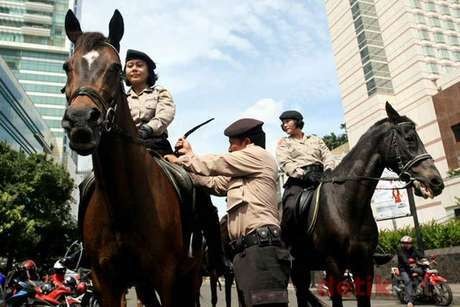 Polri Harus Cek Ulang Apakah Anggaran Pembelian Anjing & Kuda Rp 16 M Rasional Polri Harus Cek Ulang Apakah Anggaran Pembelian Anjing & Kuda Rp 16 M Rasional