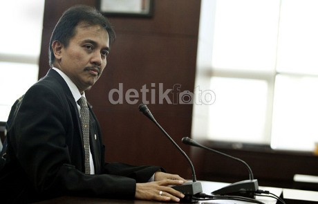 Bertemu PSSI, Menpora Mengaku Siap Bubarkan Salah Satu Liga Bertemu PSSI, Menpora Mengaku Siap Bubarkan Salah Satu Liga
