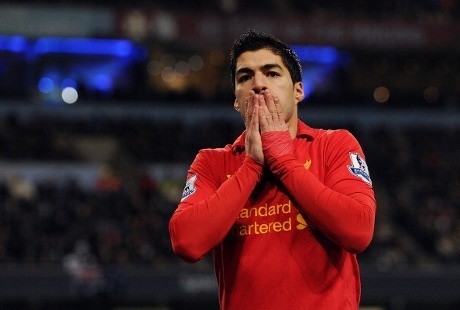 Suarez Masih Merinding dengar \You\ll Never Walk Alone\ Suarez Masih Merinding dengar \You\ll Never Walk Alone\