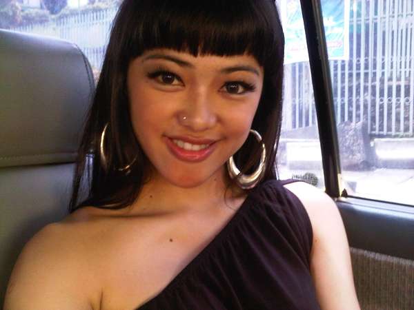 Angie Vanessa Glorya Pandeiroot Angie Vanessa Glorya Pandeiroot
