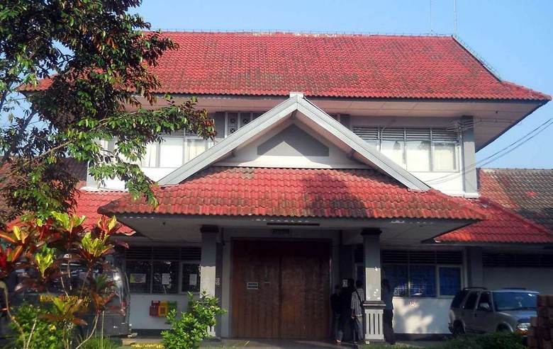 Polda Yogya Titip Tahanan ke Lapas karena Penjaranya Bobrok Polda Yogya Titip Tahanan ke Lapas karena Penjaranya Bobrok