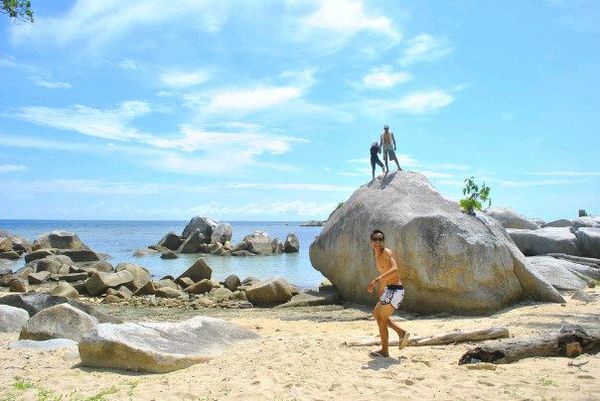 Download this Pasir Putih Dan Batu... picture