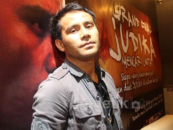Judika Mencari Cinta Judika Mencari Cinta