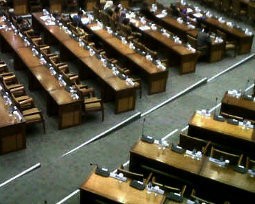 PAN Serahkan Daftar Caleg Sementara 15 April PAN Serahkan Daftar Caleg Sementara 15 April