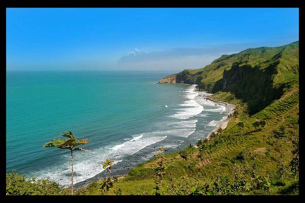 Pantai Menganti, seperti Selandia Baru bukan?