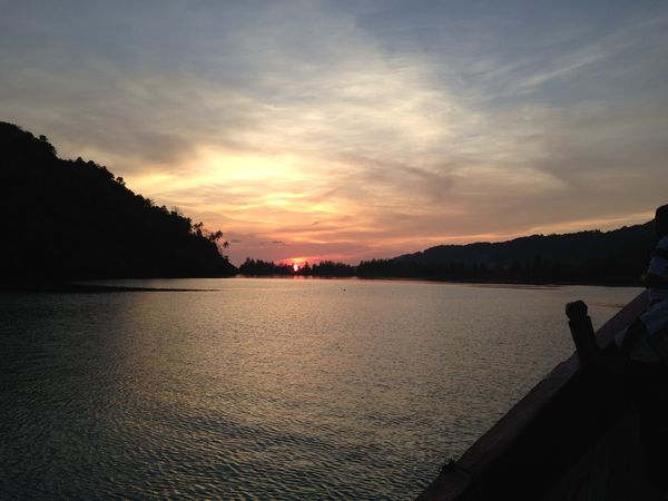 Matahari Senja Mengintip