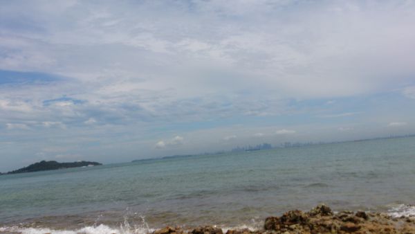Pantai Tanjung Pinggir, Tempat Mengintip Singapura dari Batam Img_20130518095503_5196ed87b4535