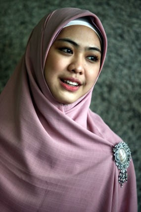 Oki Setiana Dewi Siap Luncurkan Album \Hijab I\m in Love\ Oki Setiana Dewi Siap Luncurkan Album \Hijab I\m in Love\