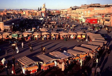 Pasar Malam di Maroko, Eksotis dan Bikin Lupa Diri! 180749_pasarmaroko5