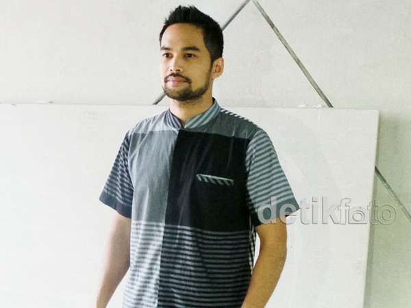 Si Brewok Teuku Wisnu Si Brewok Teuku Wisnu