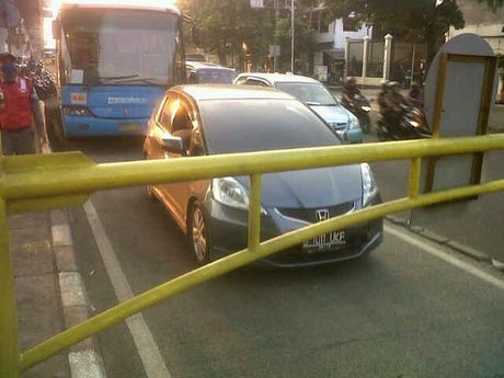 http://images.detik.com/customthumb/2013/07/30/10/141015_jenderal.jpeg?w=460