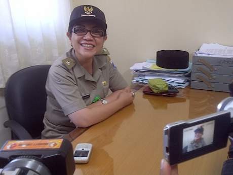 PDIP Dukung Jokowi yang Tetap Pertahankan Lurah Susan PDIP Dukung Jokowi yang Tetap Pertahankan Lurah Susan