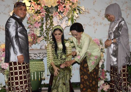 Video Pernikahan Azima Rajasa Dan Audy Satria Wardhana