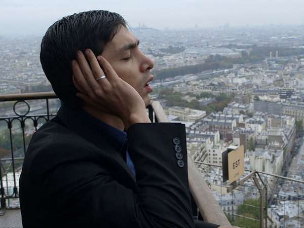Ini Dia Foto-foto Abimana Adzan di Menara Eiffel Ini Dia Foto-foto Abimana Adzan di Menara Eiffel
