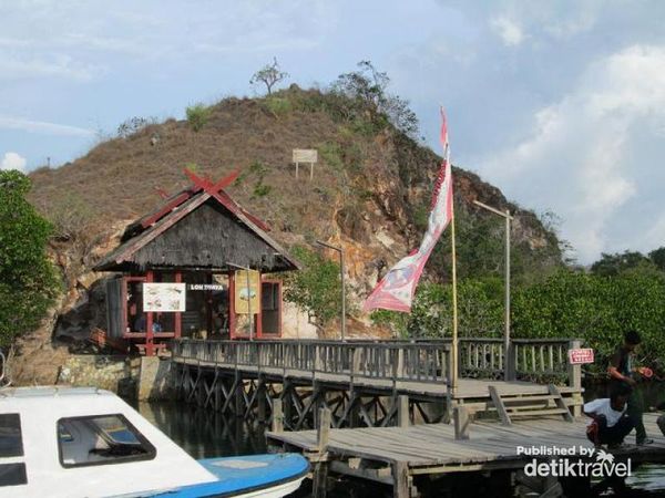 Dermaga Pulau Rinca