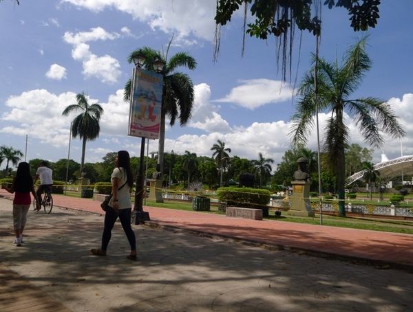 Rizal Park, Taman Monas-nya Manila 182006_rizalpark2