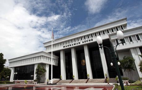 Rudy Dijebak Polisi di Kasus Narkoba, Denda Rp 800 Juta Juga Dianulir MA Ma_ilustrasi_arisaputra3
