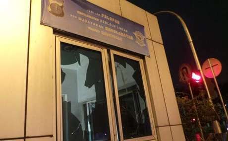 Polisi Terus Selidiki Motif Penyerangan Pos Polisi Polisi Terus Selidiki Motif Penyerangan Pos Polisi
