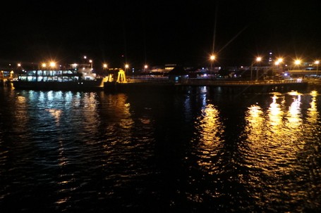 Image result for pelabuhan malam hari
