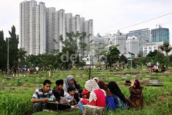 Berziarah Menyambut Bulan Ramadhan