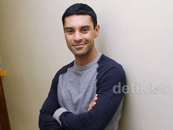 Gaya Kasual Didi Riyadi Gaya Kasual Didi Riyadi