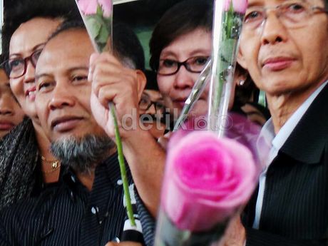 4 Dugaan Pelanggaran HAM Dalam Penangkapan Teror Bambang Widjojanto - 5 4 Dugaan Pelanggaran HAM Dalam Penangkapan Teror Bambang Widjojanto - 5