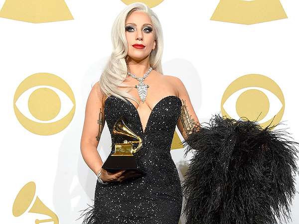 Lady Gaga Anggun di Grammy 2015 Lady Gaga Anggun di Grammy 2015