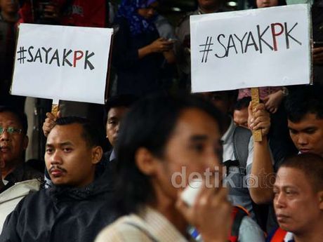 Tak Pernah Menyerah, Begini Upaya Berulangkali DPR Ajukan Revisi UU KPK Tak Pernah Menyerah, Begini Upaya Berulangkali DPR Ajukan Revisi UU KPK