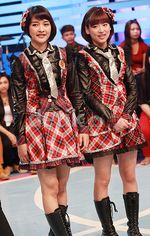 Kinal dan Haruka saat menjadi presenter. Pool/Gus Mun/detikFoto.