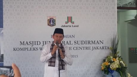 Takbir Bergema Saat Ahok Resmikan Masjid Jenderal Sudirman di WTC - 1 Takbir Bergema Saat Ahok Resmikan Masjid Jenderal Sudirman di WTC - 1