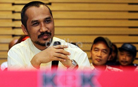 Kasus Rumah Kaca Abraham Samad Itu Etika Atau Pidana, Pak Polisi? Kasus Rumah Kaca Abraham Samad Itu Etika Atau Pidana, Pak Polisi?