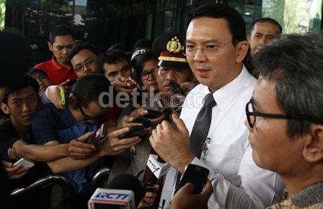Ahok Juga Laporkan Dugaan Kongkalikong Penyusunan APBD DKI 2015 ke KPK Ahok Juga Laporkan Dugaan Kongkalikong Penyusunan APBD DKI 2015 ke KPK