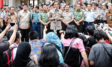 Pak Jokowi, Menghentikan Kriminalisasi KPK Itu Sesuai dengan Nawa Cita Pak Jokowi, Menghentikan Kriminalisasi KPK Itu Sesuai dengan Nawa Cita