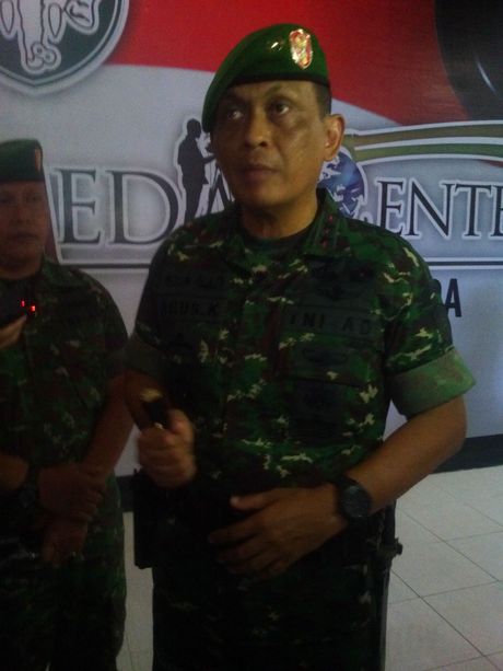 Gerakan Dapat Di Rekam Pintu Berbunyi Katak Hijau Komandan Tank ... - Riau .